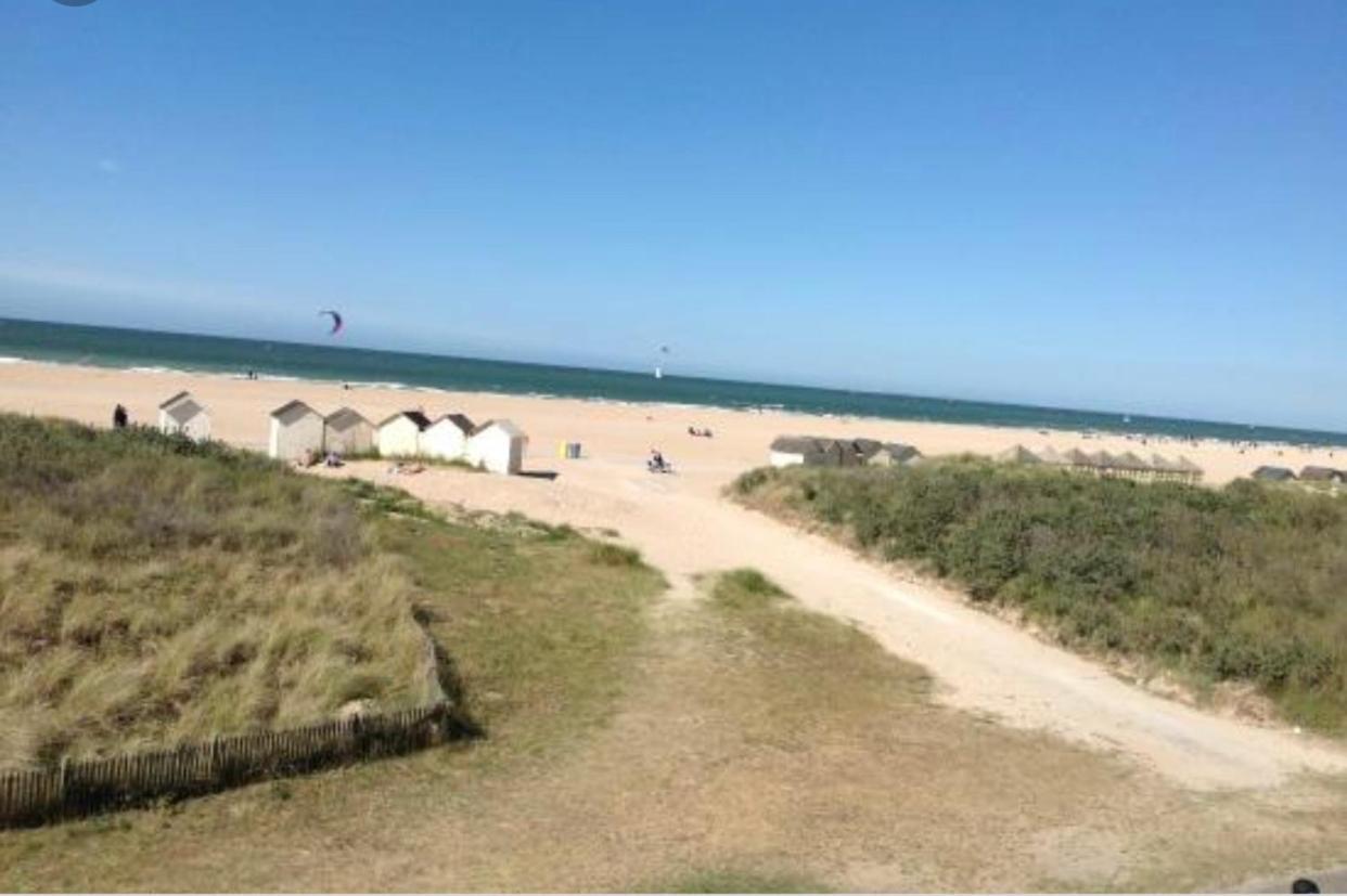 Le Riva Plage Appartement Ouistreham Εξωτερικό φωτογραφία